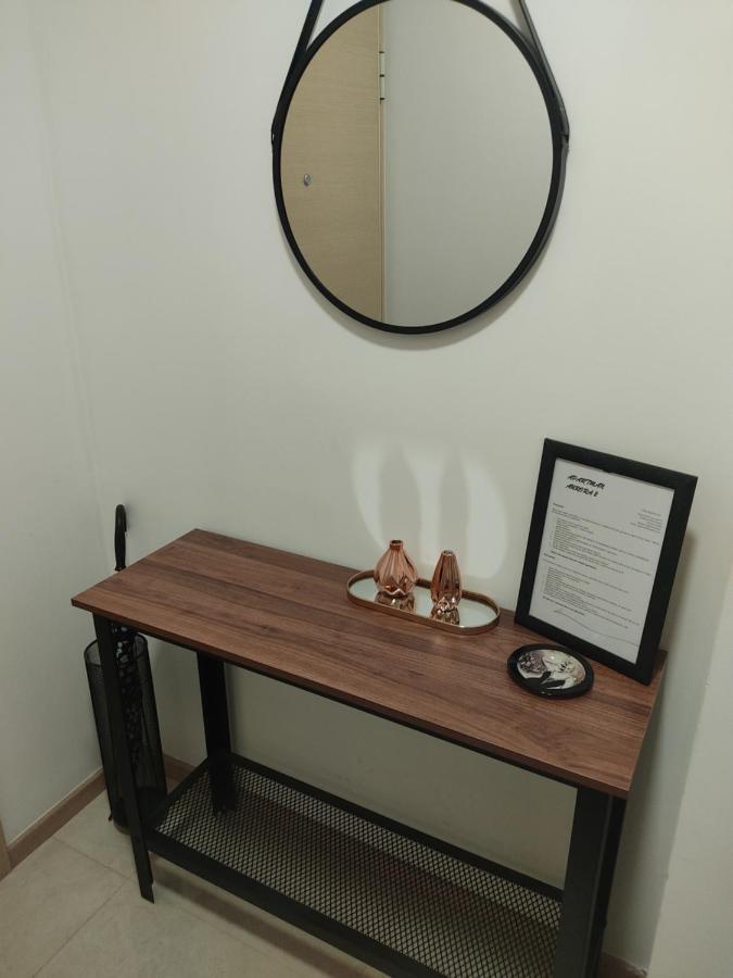 Aura City Apartment ポドゴリツァ エクステリア 写真